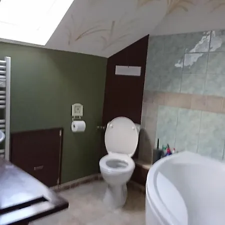 Le Jouteau, Piscine Interieure, Babyfoot, Ping Pong Hébergement de vacances