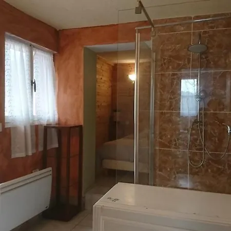 Le Jouteau, Piscine Interieure, Babyfoot, Ping Pong *